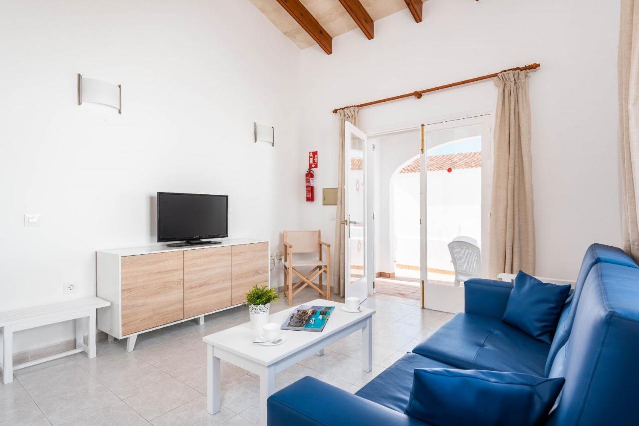 Rimar 4, 2 bedroom apartment, Cap d'Artrutx Cala 'n Bosch Buitenkant foto