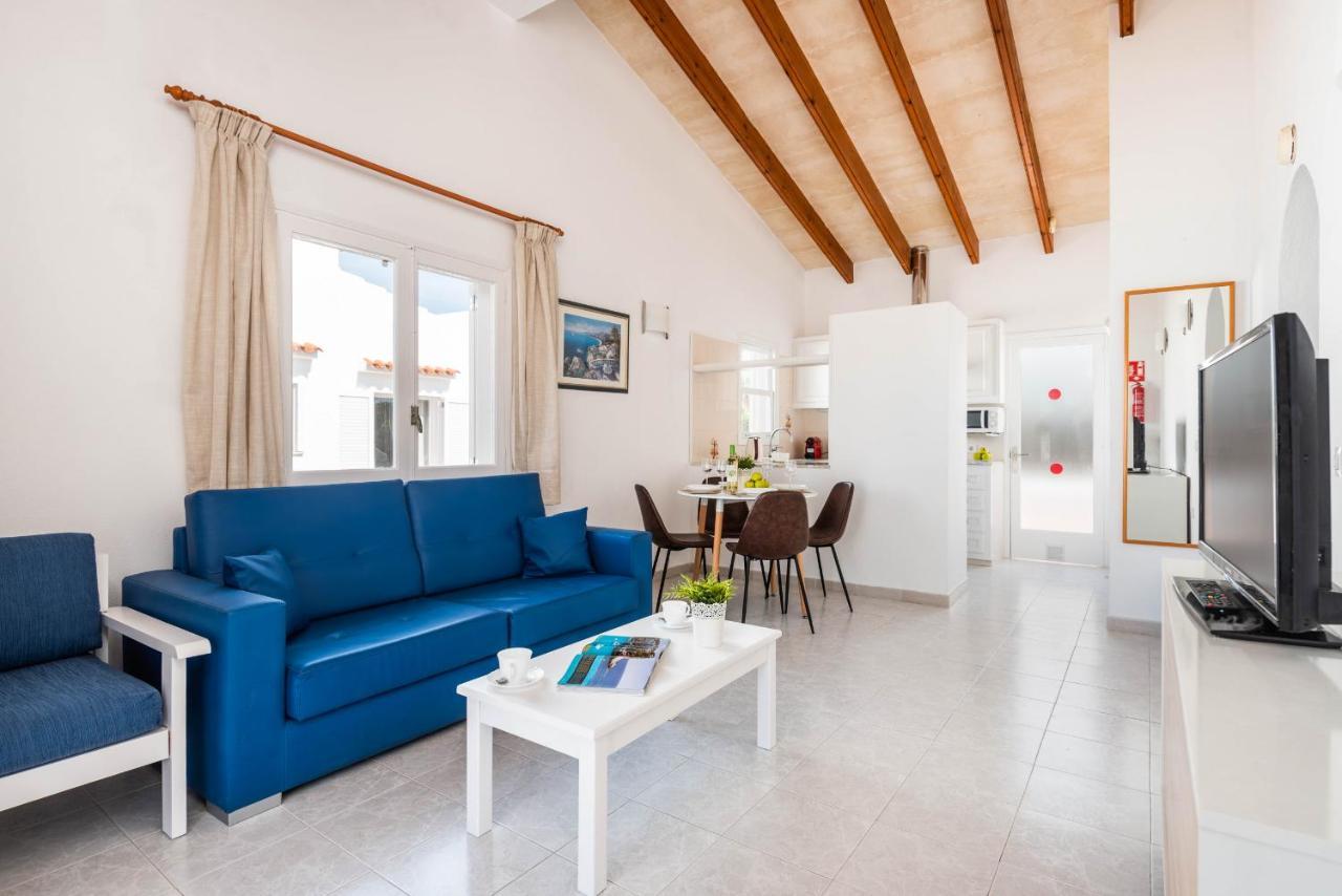 Rimar 4, 2 bedroom apartment, Cap d'Artrutx Cala 'n Bosch Buitenkant foto